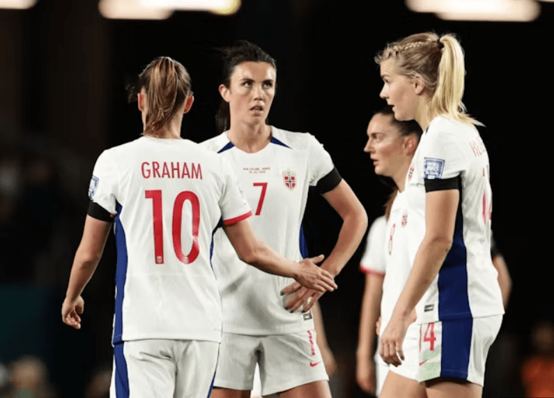 瑞士女足力争前行，力争晋级！的简单介绍