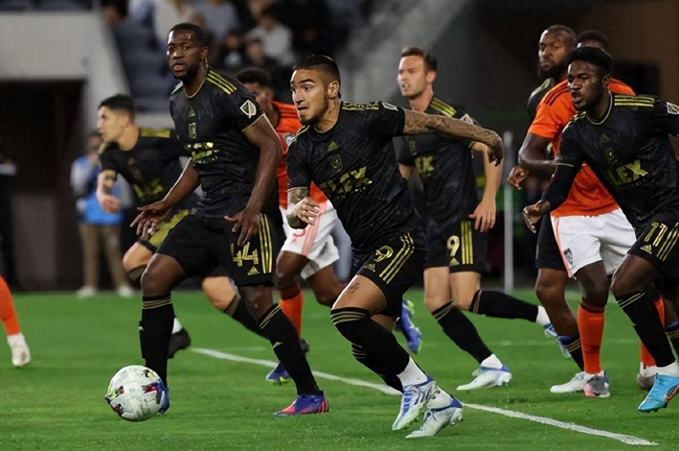 拜仁慕尼黑主场克服切尔西,顺利晋级半决赛的简单介绍 拜仁慕尼黑主场克服切尔西,顺利晋级半决赛的简单介绍