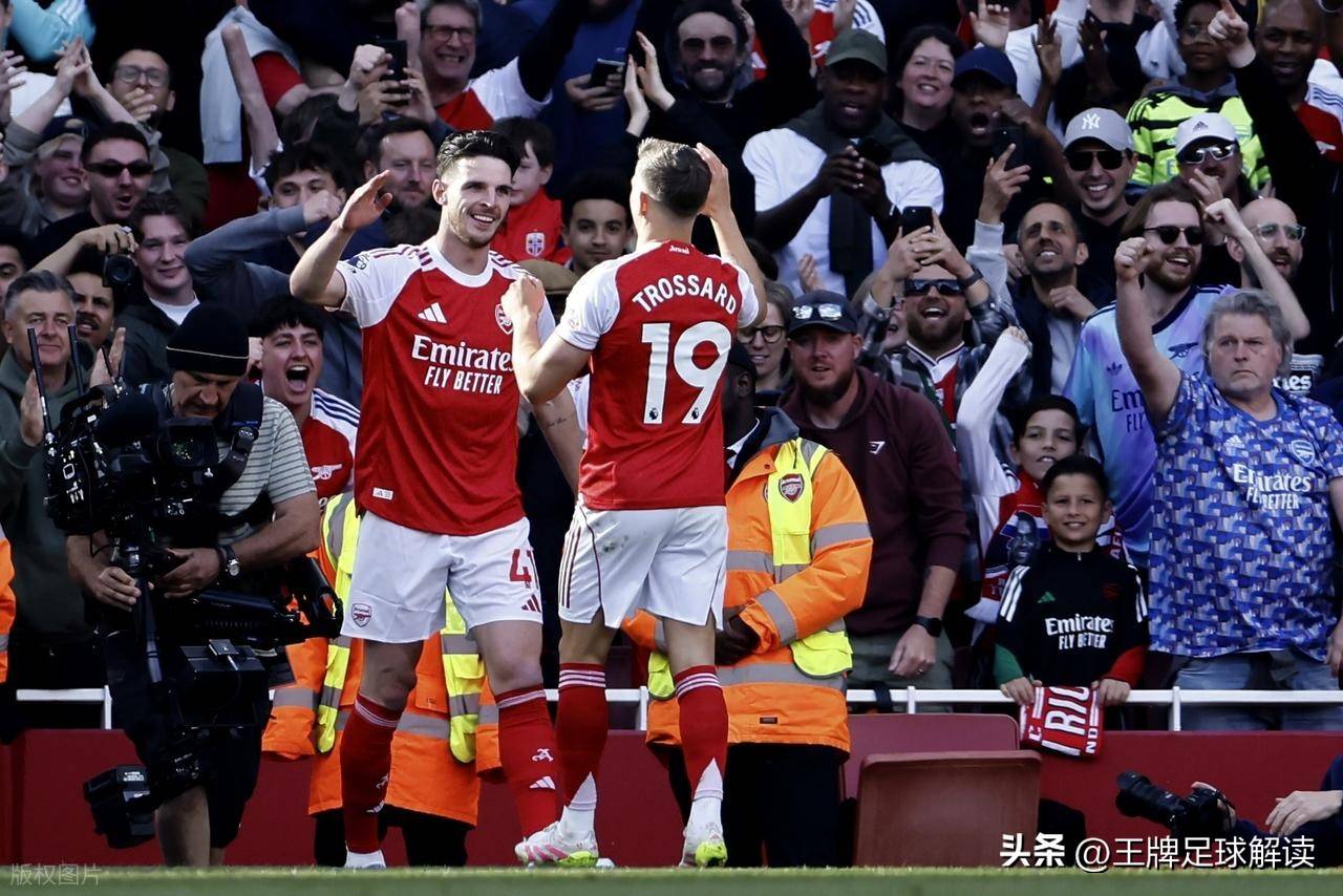 曼联替补席深度成优势，冲击世俱杯冠军的简单介绍