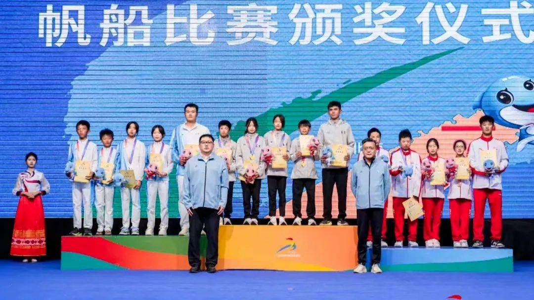 西班牙帆船选手横扫赛场，摘下金牌殊荣的简单介绍