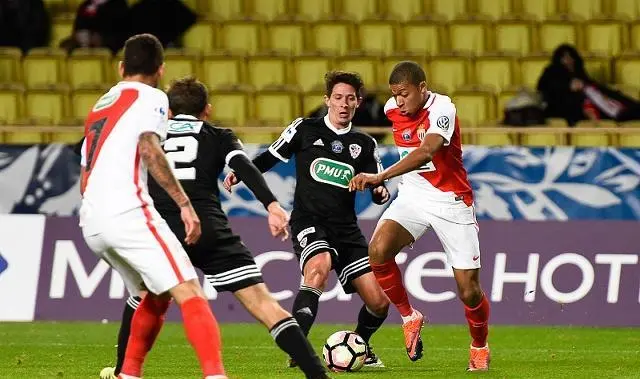 爱游戏官网-阿雅克肖击败对手，保持不败战绩的简单介绍