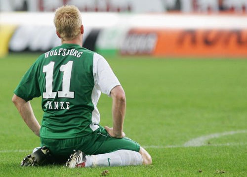 爱游戏官网-斯图加特喜获胜利，向前迈进一步的简单介绍