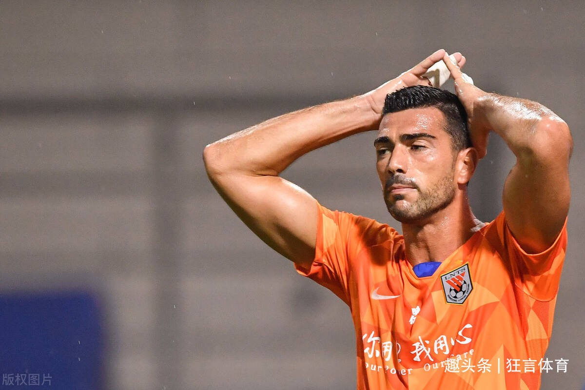 爱游戏入口-大连人遭遇失利，积分追赶步伐受阻的简单介绍