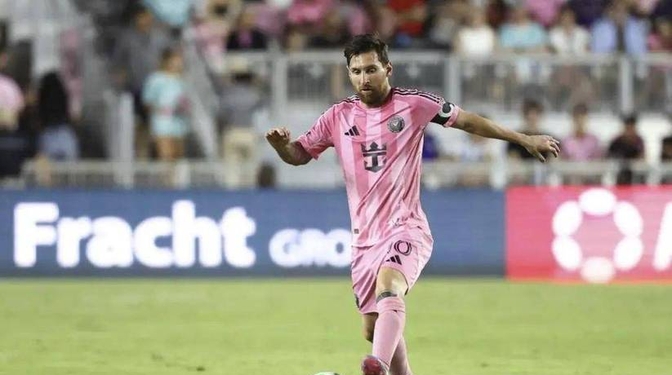 皇马门将成为罚点秀，多次扑点拯救全队