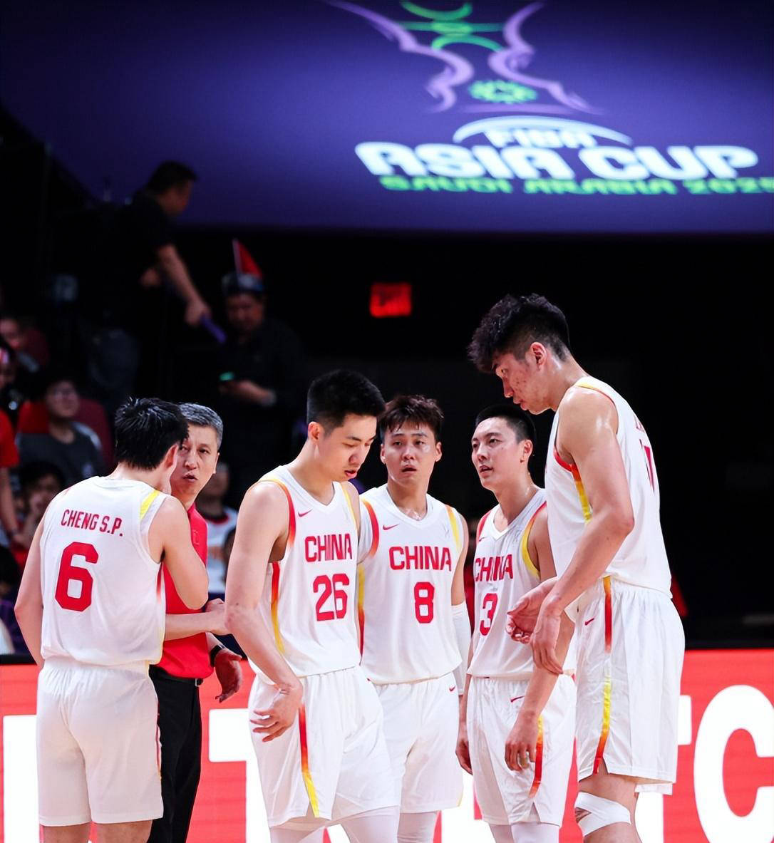 爱游戏网页版入口-关键时刻球员表现出色，助球队获得胜利的简单介绍