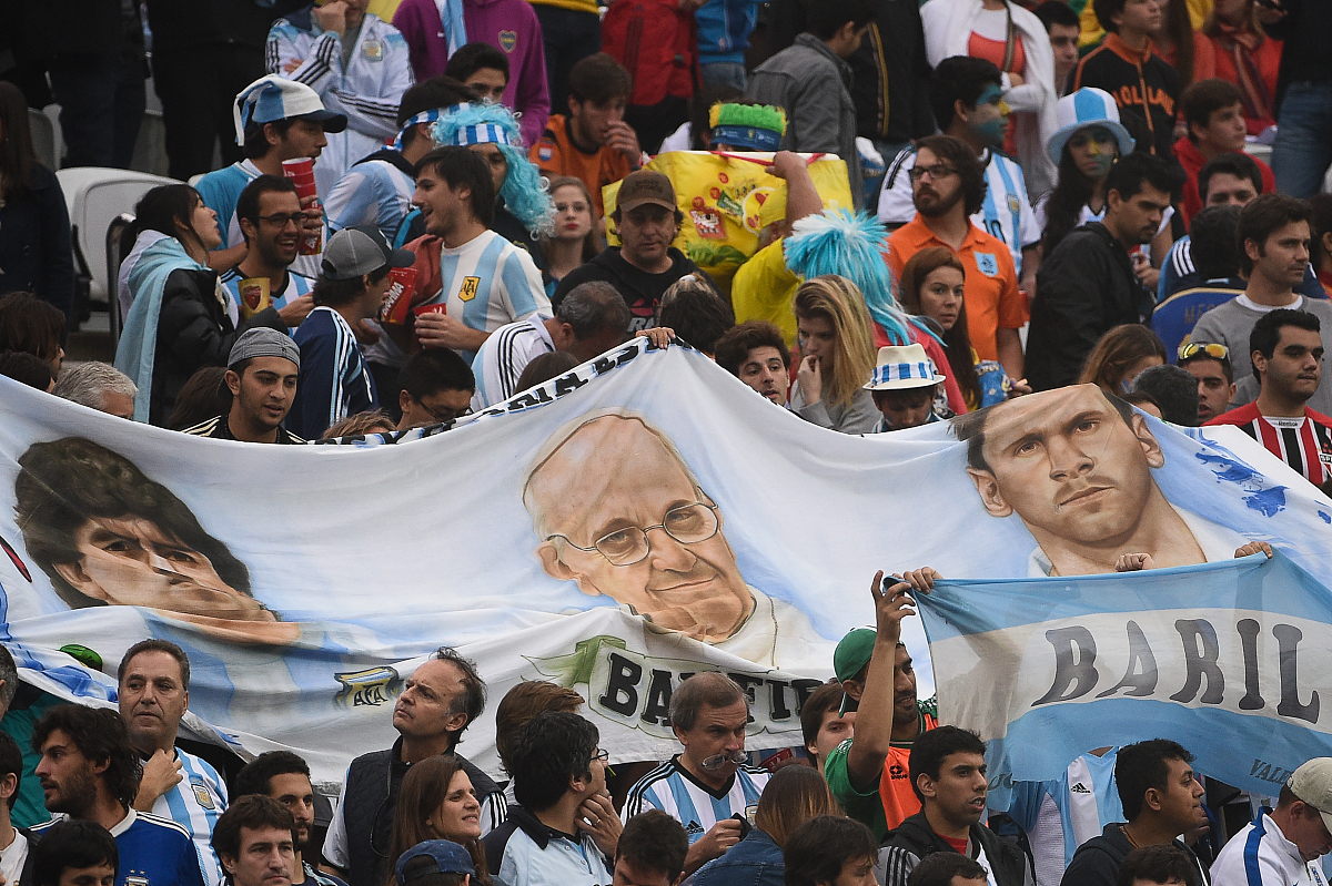 关键时刻球员表现出色,助球队获得胜利的简单介绍 关键时刻球员表现出色,助球队获得胜利的简单介绍