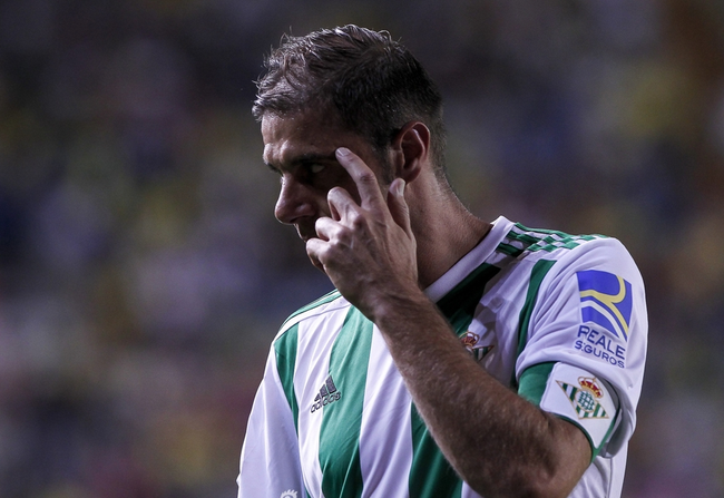 爱游戏在线-马拉加队员表现出色，期待更多胜利