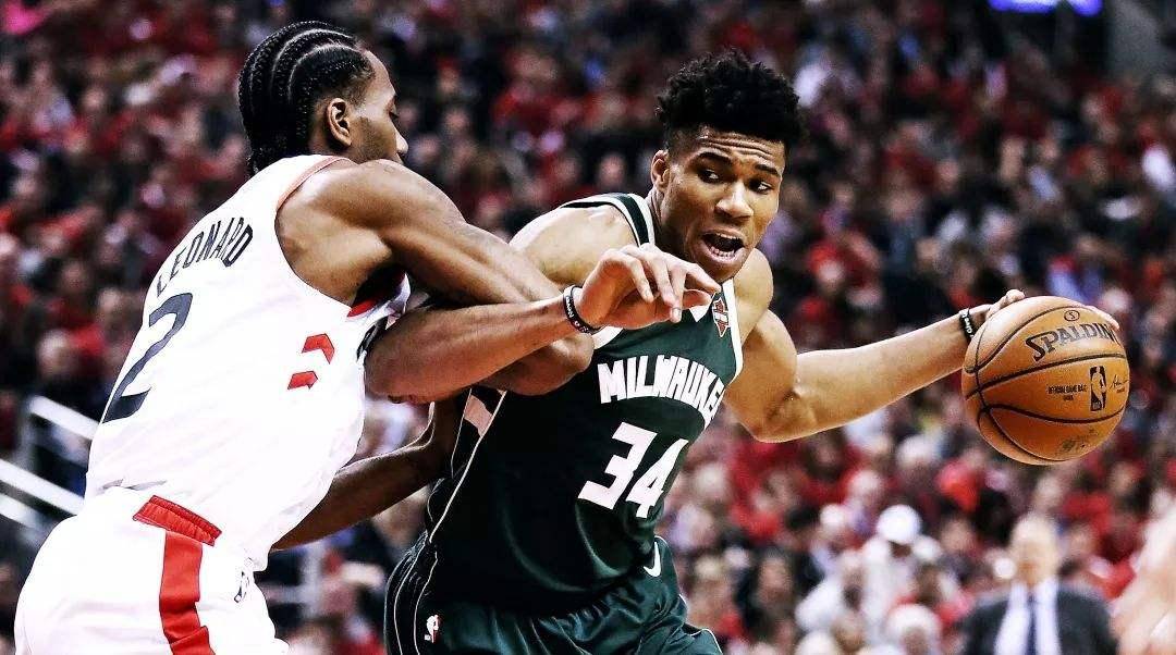 雄鹿战胜灰熊，米德尔顿抢断绝杀