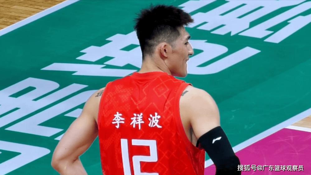 深圳队年轻球员崭露头角，为球队注入新血液